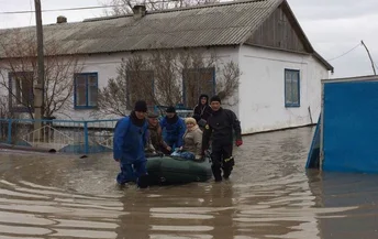 Пострадавшие от наводнения поляки, живущие в Казахстане, смогут переехать в Польшу