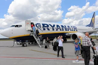 Лоукостер RyanAir запускает авиарейсы из Украины