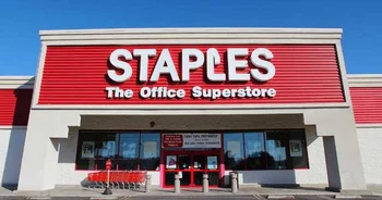 Staples нанимает более 1000 сотрудников на грандиозной ярмарке вакансий