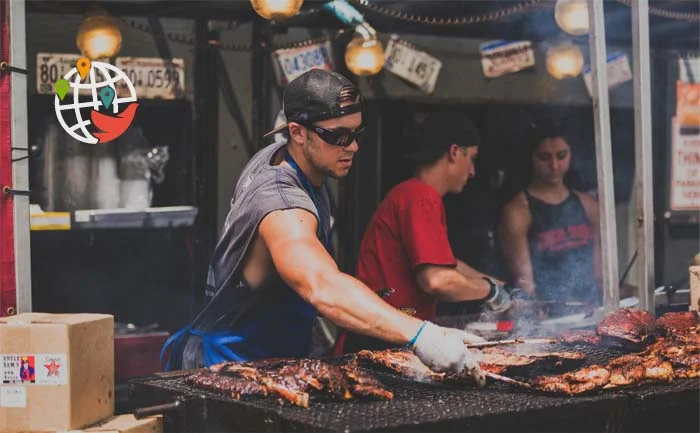 Restaurantes serão reabertos em Toronto