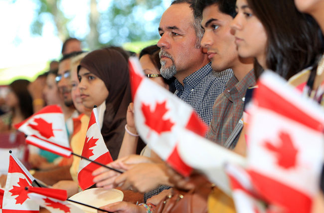Канада намерена упростить процесс получения гражданства