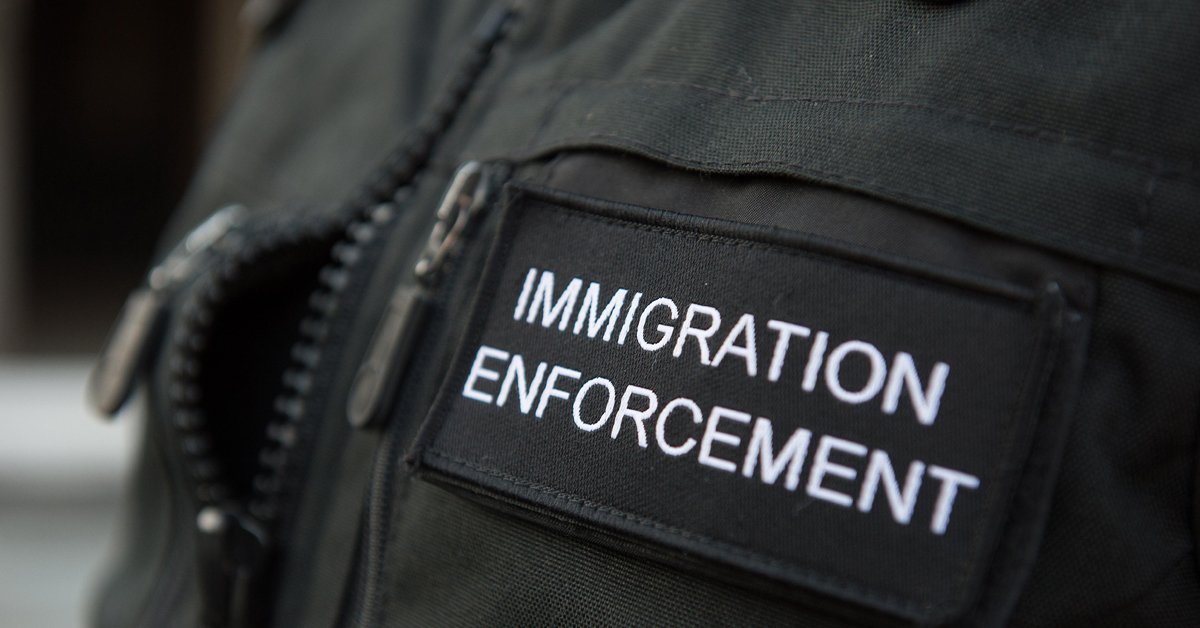 В Шотландии после рейда иммиграционной службы арестованы 11 нелегальных работников ресторанов