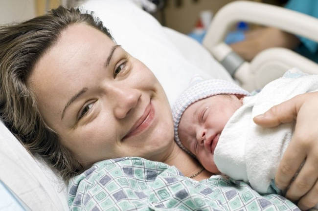 В Польше разработан законопроект «За жизнь», направленный на поддержку беременных женщин и детей