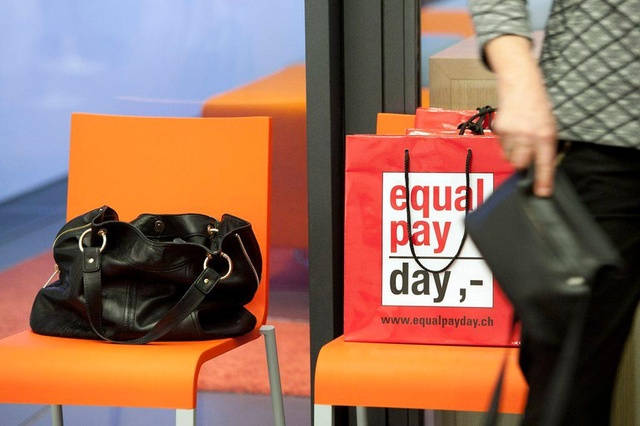 Швейцарское правительство выступает за гендерное равенство в оплате труда