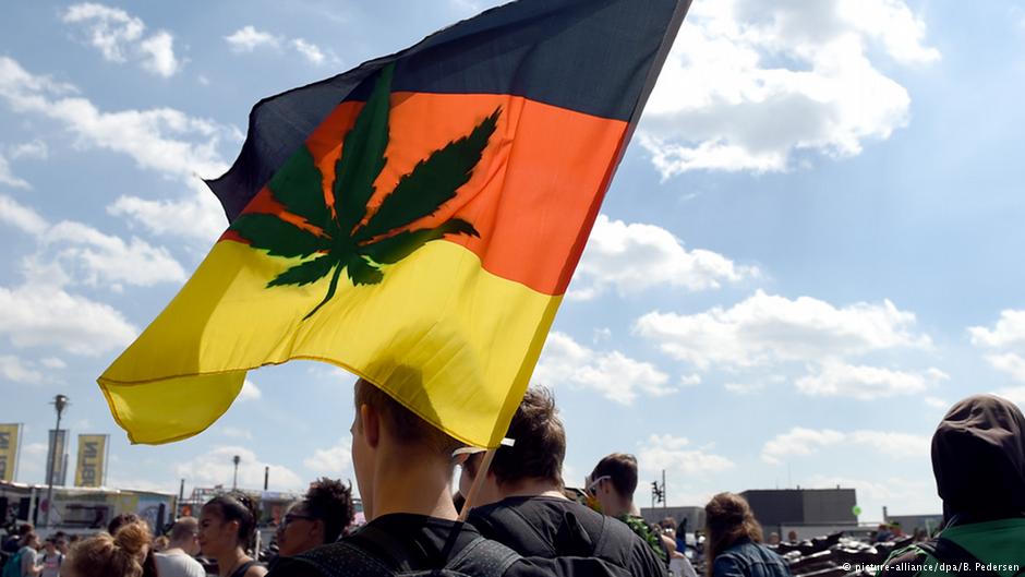 Статус марихуаны в германии марихуана чтобы думать
