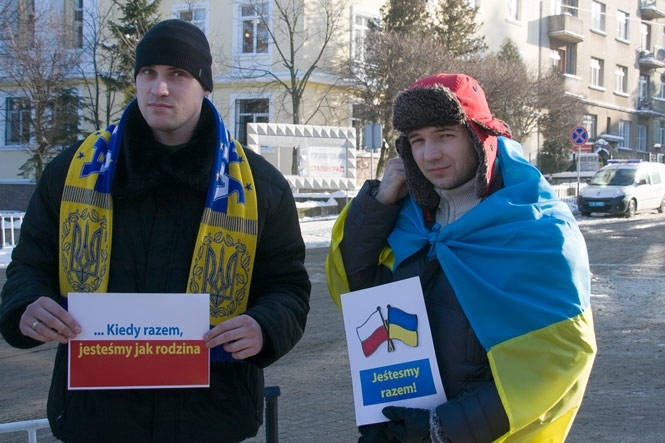 В Посольстве Украины в Польше установлен информационный киоск для помощи нелегалам