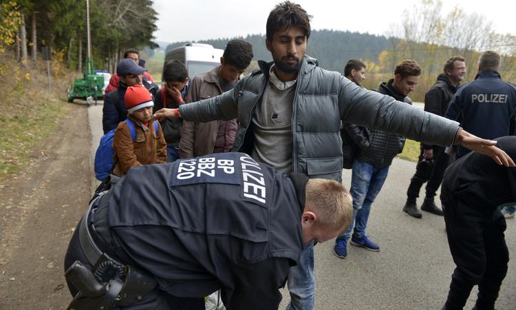 В Германии утвердили процедуру ускоренной депортации мигрантов