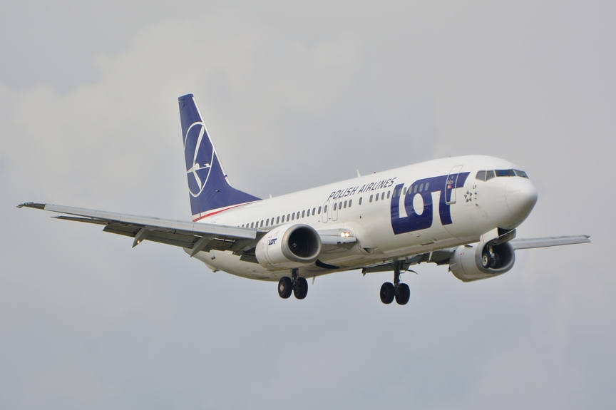 Польские перевозчики LOT и PKP Intercity планируют увеличить количество рейсов в Украину