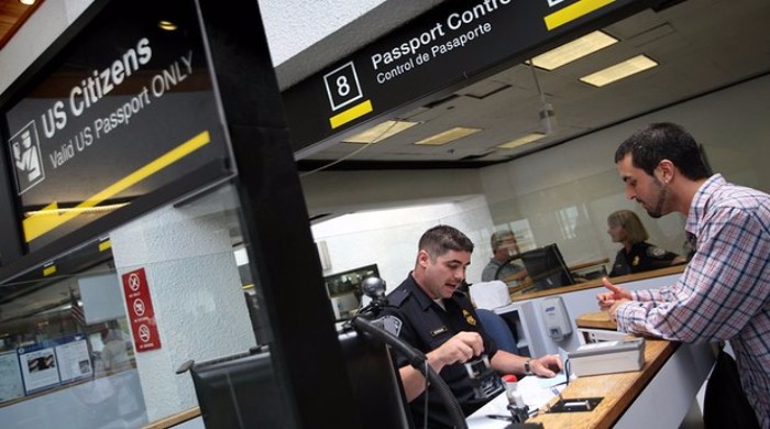 США ужесточают проверку личных данных заявителей на визы