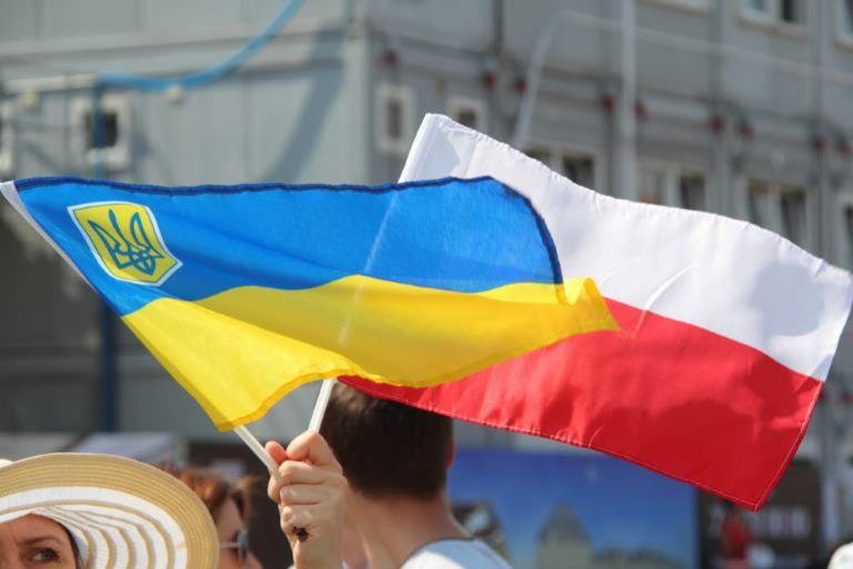 В Польше стабильно растет удовлетворённость украинских работников условиями труда и оплатой