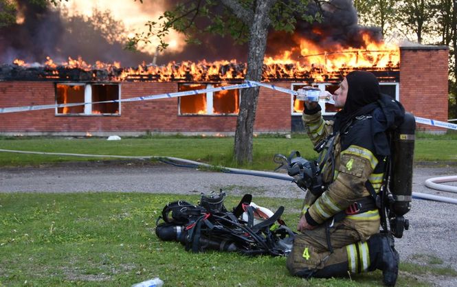 В Швеции сгорел лагерь для беженцев
