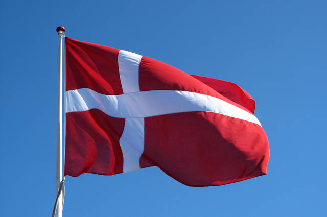 В Дании националистическая партия выступает против выдачи гражданства всем заявителям