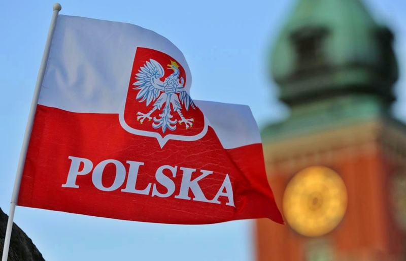Польша не станет принимать беженцев до тех пор, пока не будет четкого механизма проверки их личностей