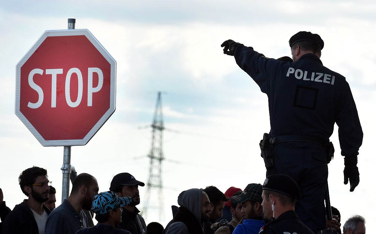 Австрия ужесточает пограничный контроль для предотвращения въезда нелегалов