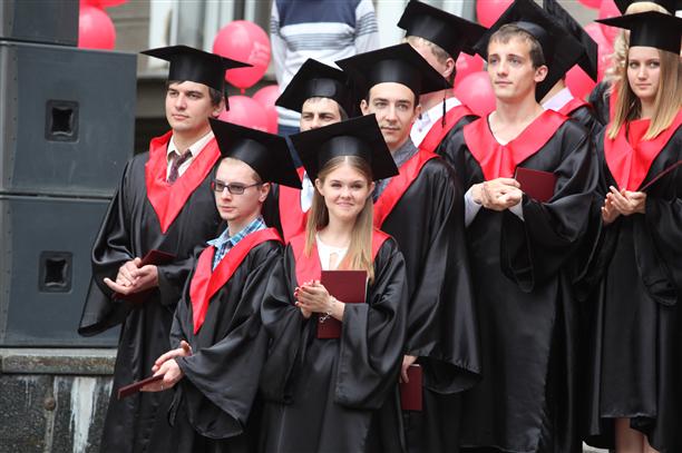 Только 2,4% украинских студентов планируют вернуться в Украину после окончания учебы в Польше