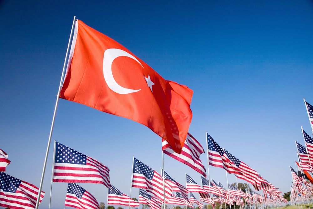 США и Турция взаимно приостановили выдачу неиммиграционных виз из соображений безопасности