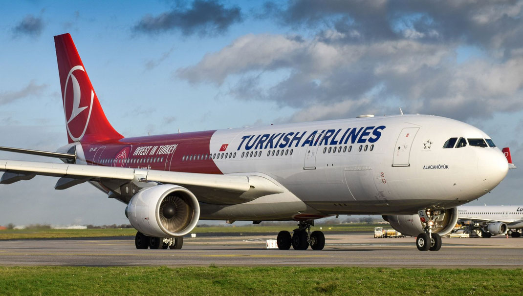 Авиакомпания Turkish Airlines снизила цены на рейсы из Украины в Стамбул
