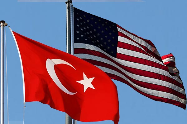 Турция ограничила въезд гражданам США по стикер-визам