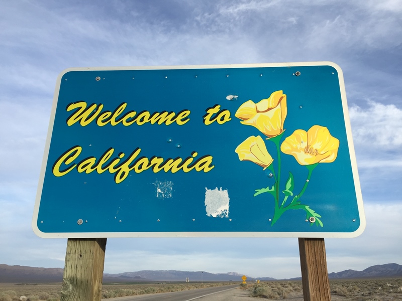 Федеральные власти США подали в суд на Калифорнию из-за иммиграционных законов