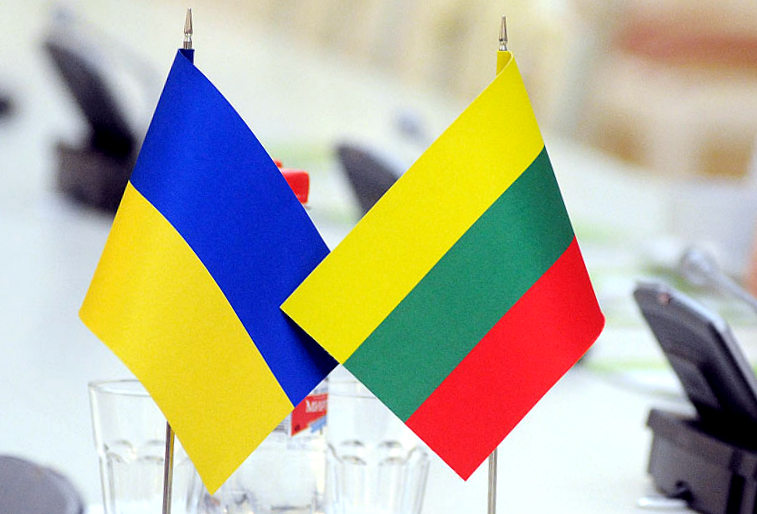 Литва планирует ввести квоты на работников из Украины