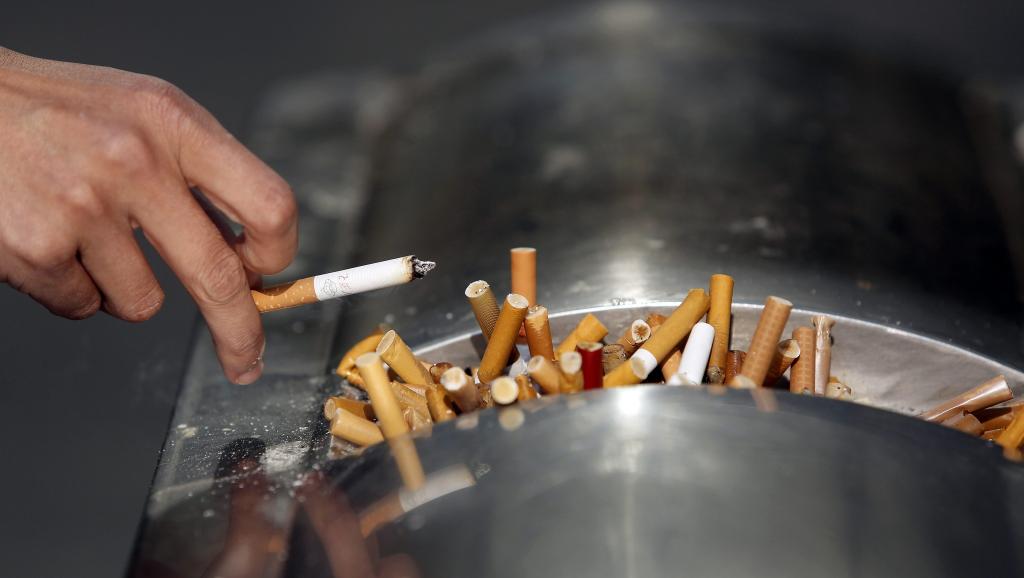 Всего за 12 месяцев от курения отказались 1 000 000 французов