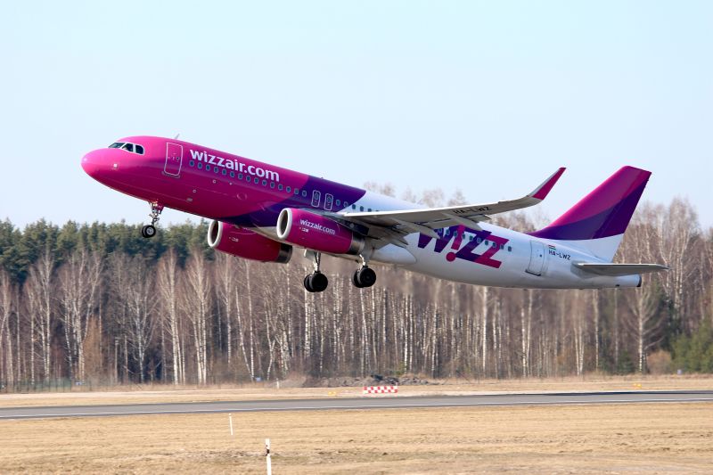 Wizz Air открывает 3 новых рейса из Киева и 1 из Харькова