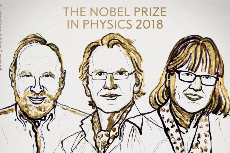 Гражданка Канады получила Нобелевскую премию по физике