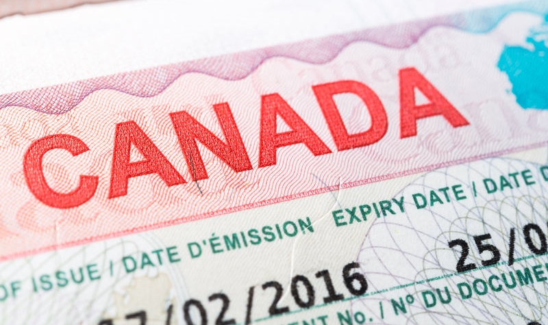 Канада открывает новые визовые центры в Европе