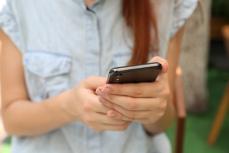Онтарио запретит мобильные телефоны в учебных заведениях