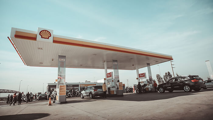 Летом в этом городе цены на бензин взлетят до рекордного уровня