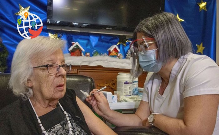 В Канаде первые добровольцы прошли вакцинацию
