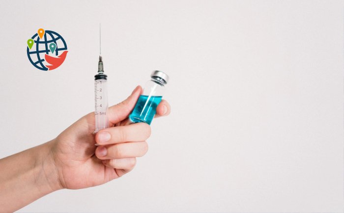 Vaccination on camera for evidence: measures from Canadian officials