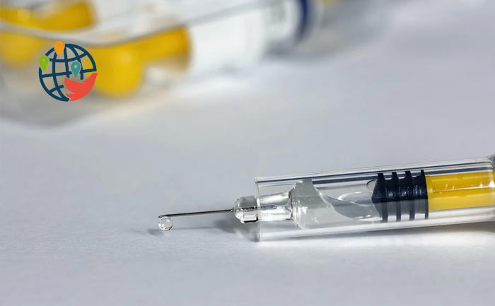 Un nuovo effetto collaterale dopo la vaccinazione colpisce i giovani