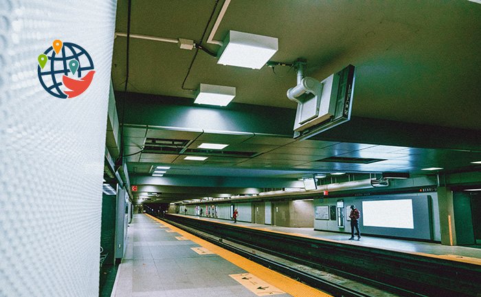 Зовсім скоро всі пасажири метрополітену Торонто зможуть користуватися мобільним зв