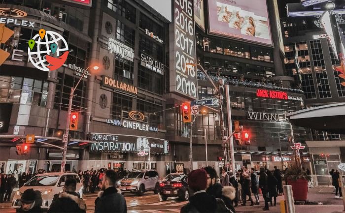 Yonge-Dundas Square